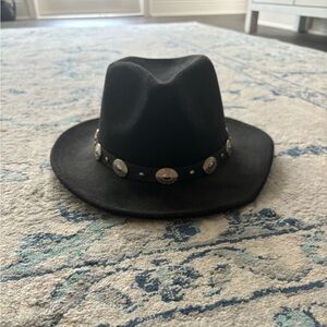 Women’s Black Western hat with silver hardware